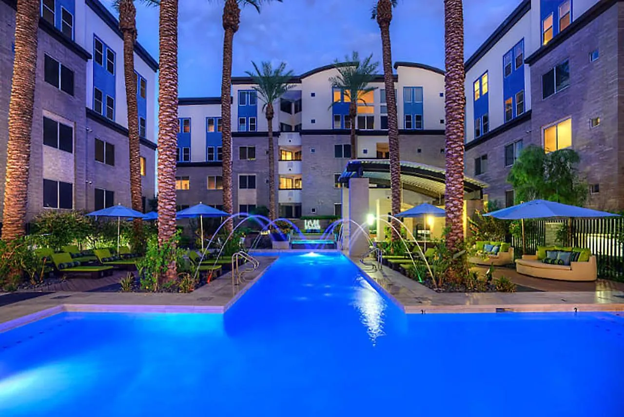 2 Story Loft With Mountain & City Views-King Bed & Parking 4011 Phoenix United States